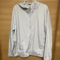 ユニクロ ポケッタブルUVカットパーカ L ライトグレー 収納袋なし