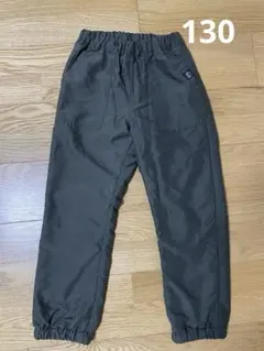 ダークグリーン　長ズボン 130