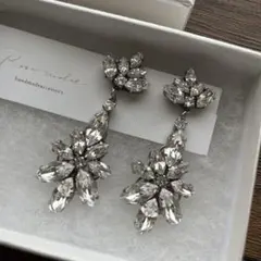 ウェディングアクセサリー　イヤリング　シルバー