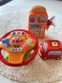 《アンパンマン》ガソリンスタンド ハンドル おもちゃ