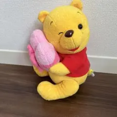 くまのプーさん ぬいぐるみ ハート付き