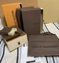 ルイヴィトン空箱　ショップ紙袋