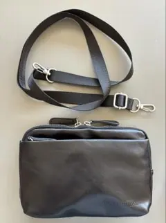 B.C.ISHUTAL ショルダーバッグ ブラックのサムネイル