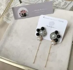 (4)ハンドメイド アクセサリー ビーズ刺繍 シンプル ピアス イヤリング 人気