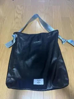 jouetie バイカラートートバッグ 黒 ブラック メタリック