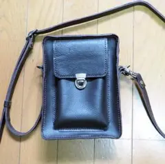 牛革・小型ショルダーバック