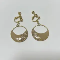 Item thumbnail for item 41198fe2-eae3-46d1-8ef5-bbfb9c7091fc