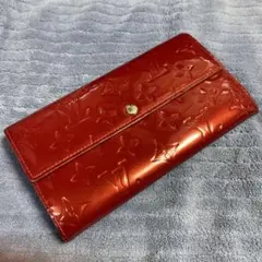 Item thumbnail for item 943e14b5-efd0-4dcd-b2fe-a4e83b19c883