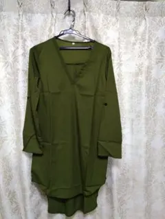 新品未使用 オリーブグリーン ワンピース Lサイズ