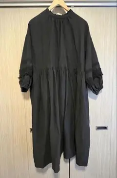 美品　nest Robe ネストローブリネン近江晒レース切替ワンピース　黒
