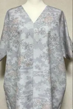 着物リメイク グレー花柄ゆったりVネック半袖ワンピース