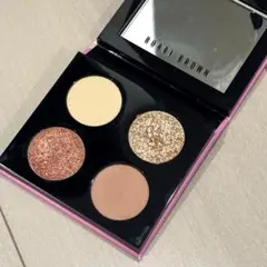 ボビイブラウン　スレッズオブラブアイシャドウパレット