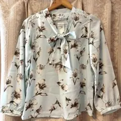 IT'SDEMO 花柄リボン付きシャツ 38 未使用タグ付き