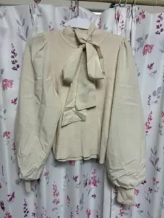 INGNI ニット　リボン付き　ブラウス