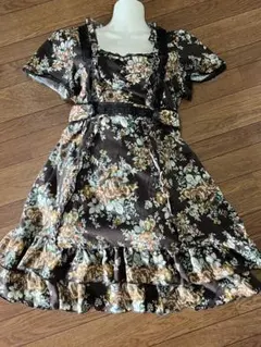 アクシーズファム　ロリータ　ワンピース　フリル　レース　中世　クラシカル　秋冬物