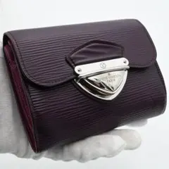 ルイヴィトン✨　エピ　ポルトフォイユ　ジョイ　三つ折り財布　ブラック　カシス