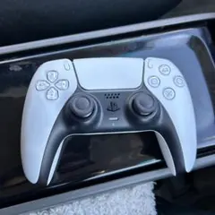 PS5コントローラー　純正　DualSenseワイヤレスコントローラー
