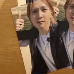 Item thumbnail for item 0a930ac0-22cd-4d36-96bb-401e9f95afa1