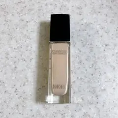 【ほぼ未使用】ディオールスキンフォーエヴァースキンコレクトコンシーラー00.5N