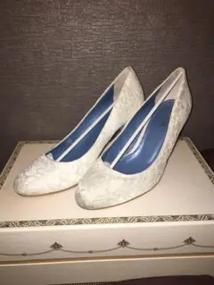 ！値段交渉可能！　　BENIR  ベニル レースウェディングシューズ