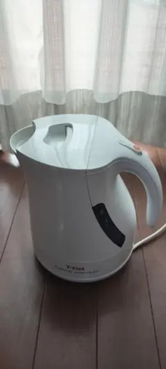 T-fal Justine Premium 電気ケトル 本体のサムネイル