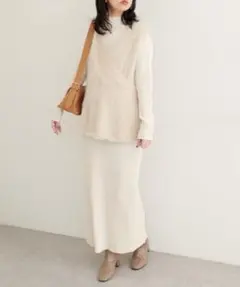 フェザーペプラムベスト+リブタイトワンピースSETアイボリー