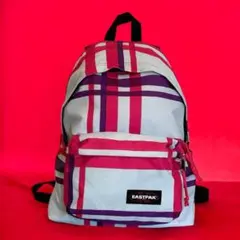 EASTPAK リュックサック　レディース　軽量　チェック柄