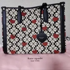 katespade スペードフラワージャガード　トートバッグ　ハート柄のサムネイル