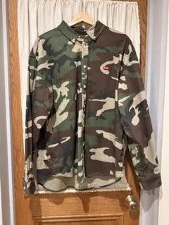 SUPREME 25AW スモールボックスカモ柄デニム長袖シャツのサムネイル