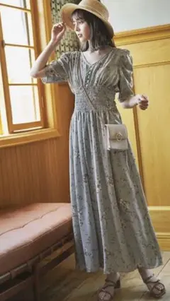 GRL♡花柄シャーリングワンピース