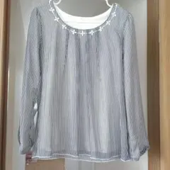セレモニーブラウス