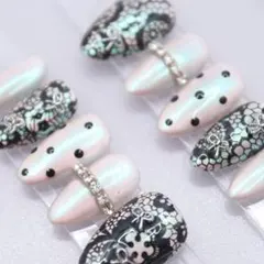 1029ネイルチップSサイズ 韓国 レース ドット マグネット　オーロラ　黒