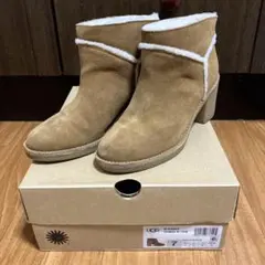 【美品】UGG ムートンブーツ ブラウン　ヒール付き