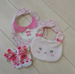 sweetbaby スタイ&靴下セット(新品未使用)