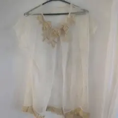 クリーム色 メッシュ 半袖シャツ