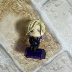 ツイステ ヴィル すわらせ隊　ミニフィギュア