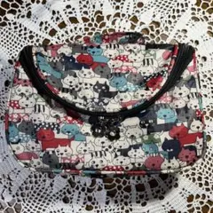 【中古品／雑貨】手持ち付き メイクポーチ 満員ネコ