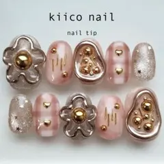 【匿名配送】318.ネイルチップ現品　ゴールド　お花ネイル　個性派　ニュアンス