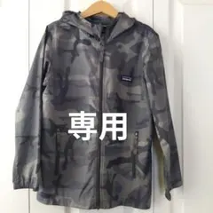 patagonia グレー迷彩ジャケット