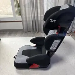 Audi(アウディ)チャイルドシート ジュニアシート - メルカリ