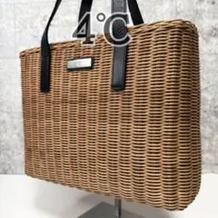 4℃ ヨンドシー カゴバッグ ハンドバッグ 籠 編み込み ブラウンのサムネイル