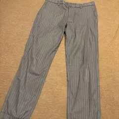 UNIQLOグレー ストライプ スラックスジョガーパンツ　 Lサイズ