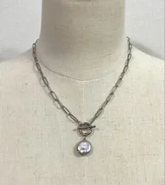 Item thumbnail for item 0c804455-e5dd-40c7-b2ec-a6f93e81b704