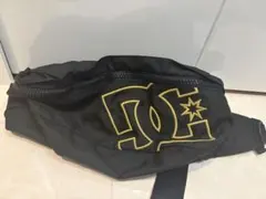 DC ボディバッグ ブラック/ゴールド