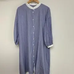 She's Closet スタンドカラーボリューム袖フレアロングシャツワンピースのサムネイル