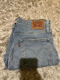 Item thumbnail for item 0bd307af-f654-42d7-ac1e-ff01ce93e556