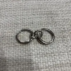 シルバーカラー ダブルリング 指輪のサムネイル