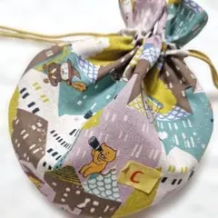 丸型巾着 巾着袋 ポーチ まんまる巾着 ねこ柄 - メルカリ