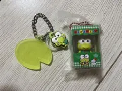 サンリオキャラクターズダブルチャームグミ　チョコボックス　けろけろけろっぴセット