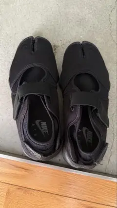 k*e様 Nike オールブラック エアリフト